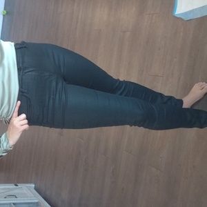 Black shiny skinny pants